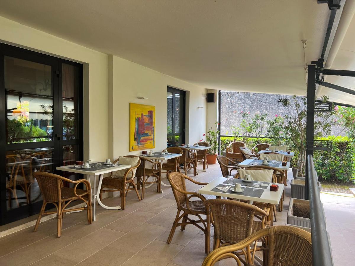 Hotel Marina Torri Del Benaco Zewnętrze zdjęcie