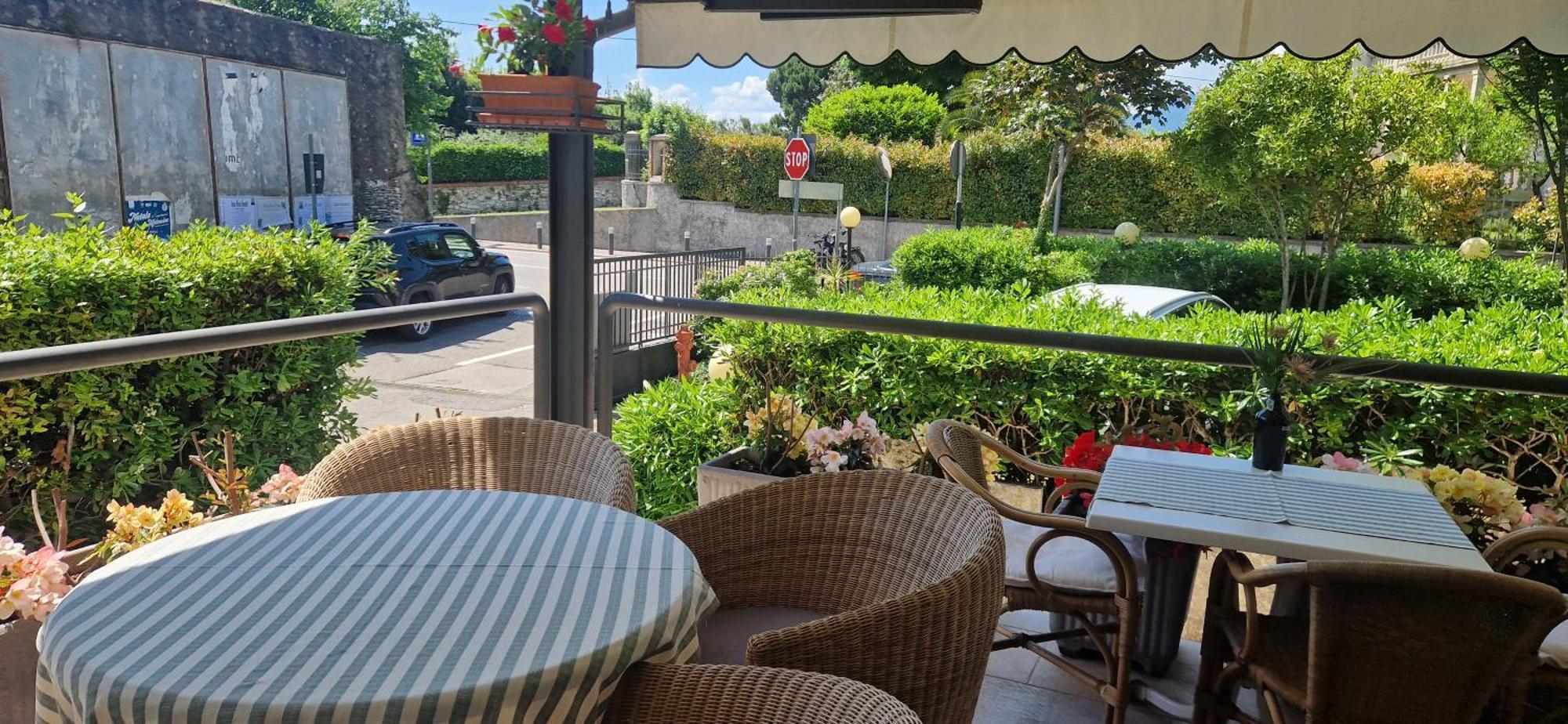 Hotel Marina Torri Del Benaco Zewnętrze zdjęcie